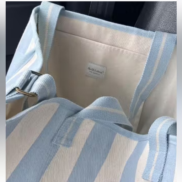 Hearth & Hand Striped Blue and Green Tote - Picture 4 of 6